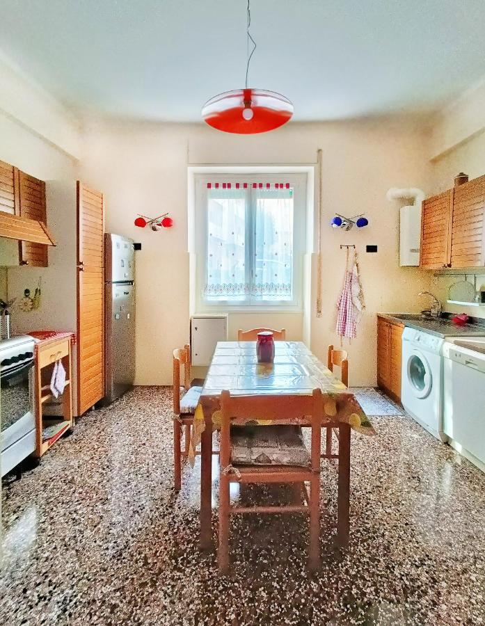 San Martino Appartament Con Parcheggio Privato جنوة المظهر الخارجي الصورة
