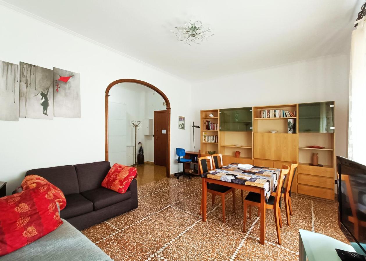 San Martino Appartament Con Parcheggio Privato جنوة المظهر الخارجي الصورة